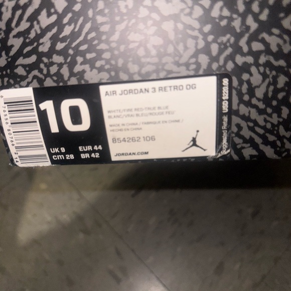 Mint condition J’s , size 10 - Picture 2 of 2